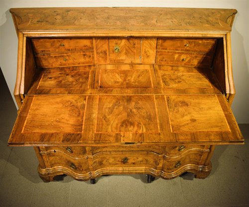 Eccezionale Ribalta con fronte e fianchi mossi